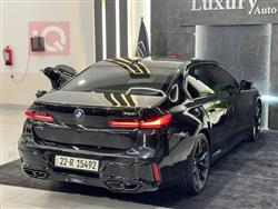 بی ئێم دەبڵیو سیریەس 7